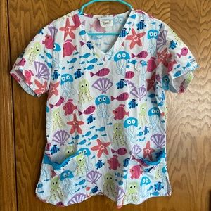 Aquarium themed scrub top